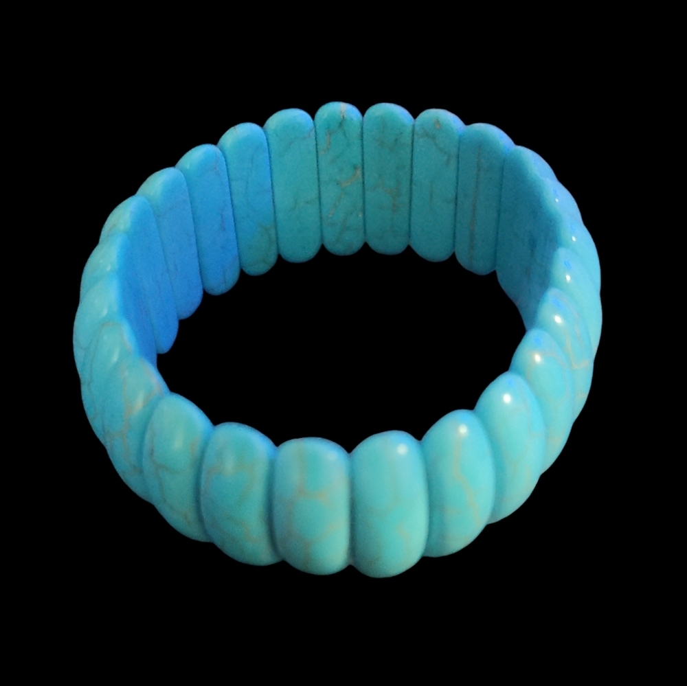 Faux Turquoise bracelet NWOT - Picture 1 of 2